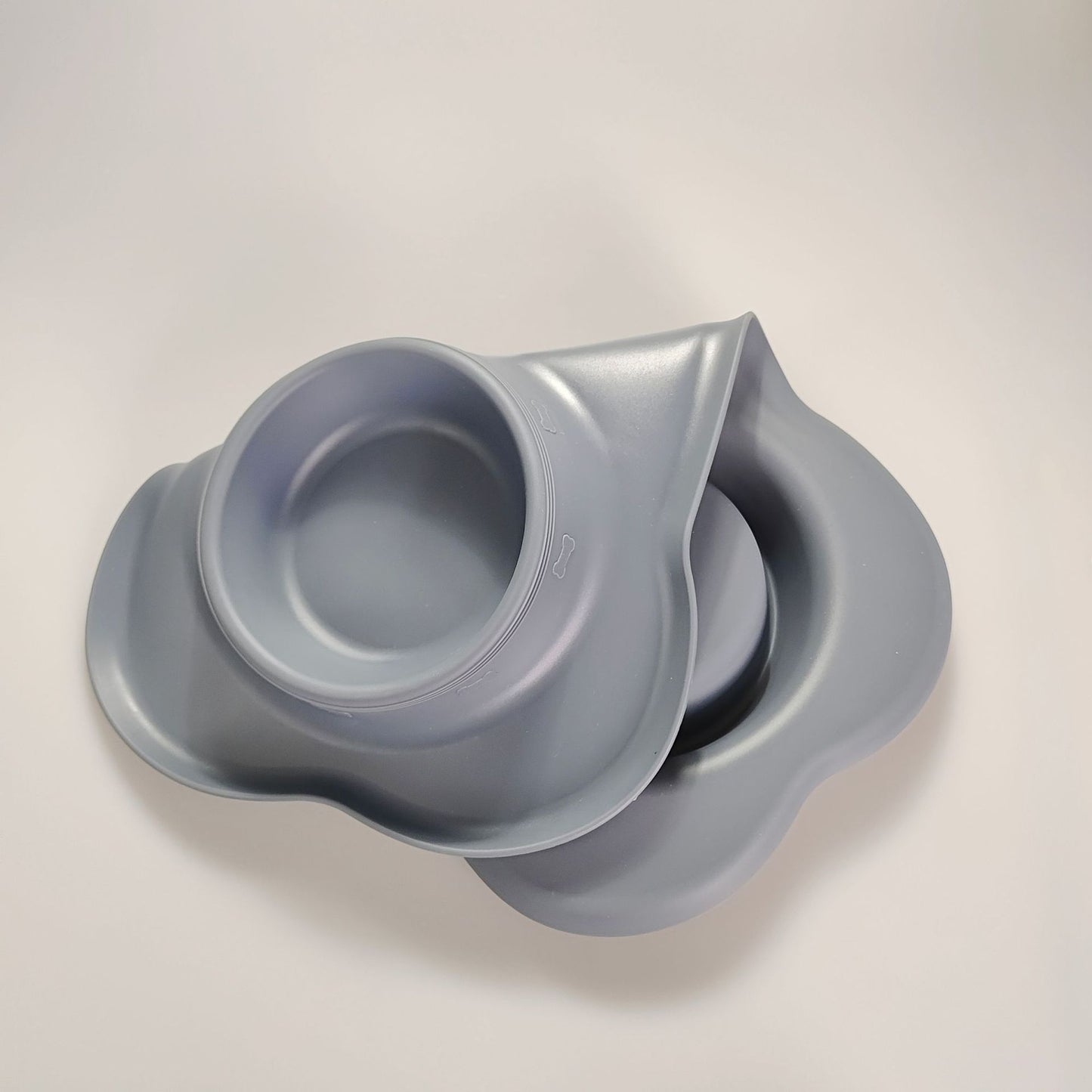 Large Double Pet Bowl with Silicone Mat